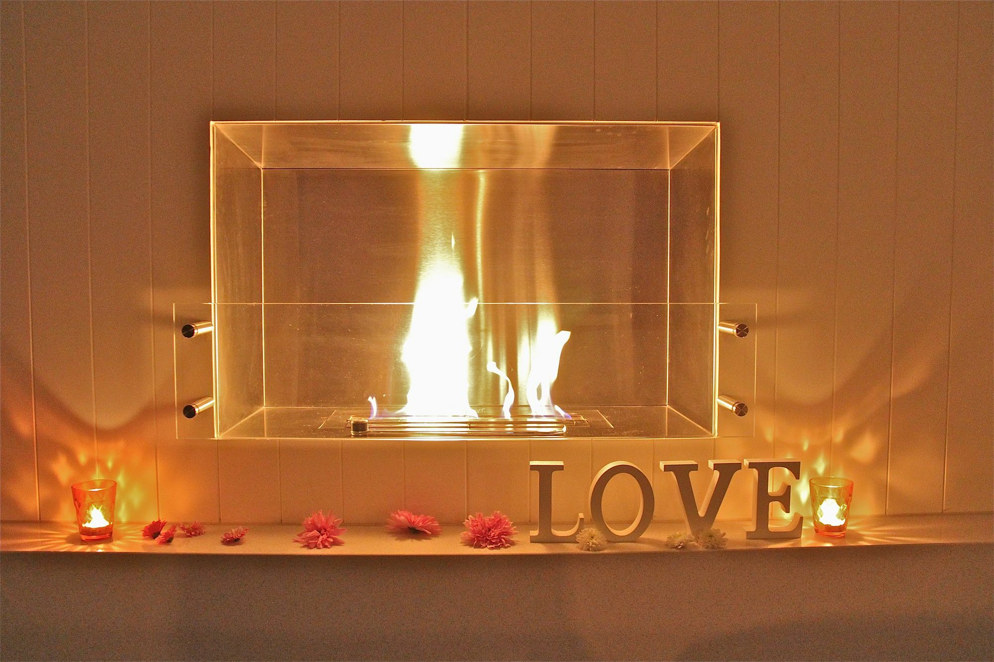 Altitude On Montville Exterior foto A bioethanol fireplace